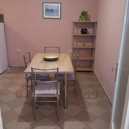 Apartman * Zara