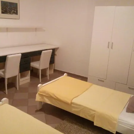 Apartman * Zara